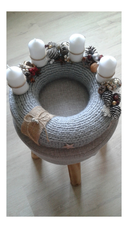 Adventní pletený věnec "Vánoční hvězdný prach"
