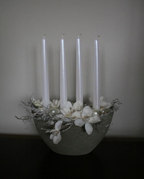 Adventní lodička s magnoliemi — foto 1