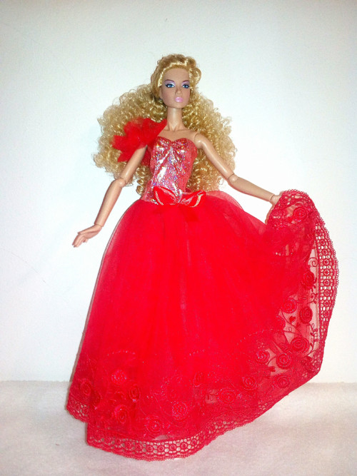 Šaty pro Barbie — foto 1