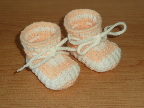 B22 - bačkůrky, vel.9 cm