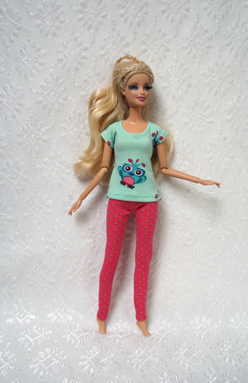 Komplet pro Barbie — foto 1