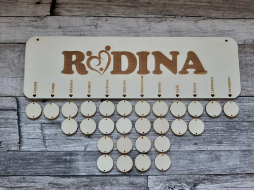 Kalendář RODINA 43x13 včetně gravírovaných jmen