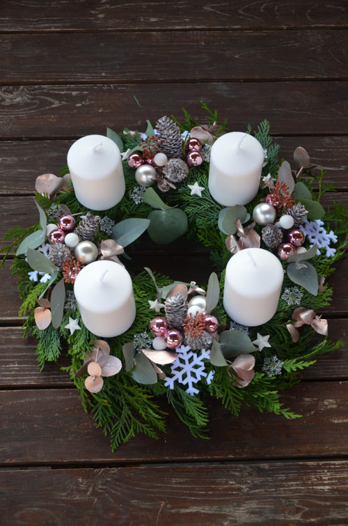 Adventní věnec do růžova — foto 1