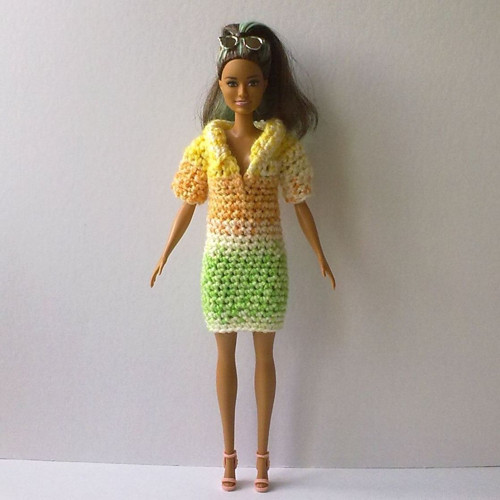 Oblečky pro Barbie - šaty — foto 1