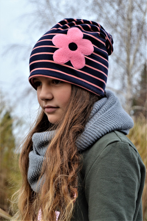 Čepička šmoulí — foto 1