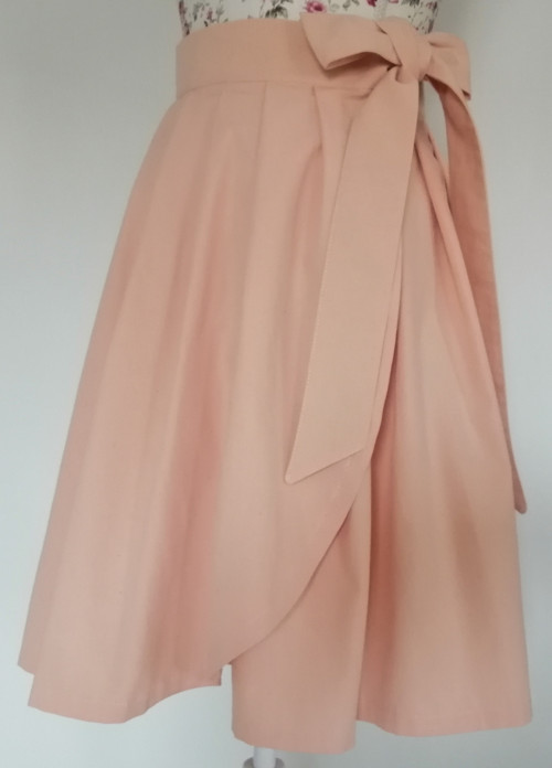 Zavinovací sukně-pudrová — foto 1