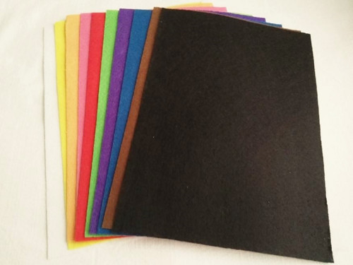 Filc sada 20 x 30 cm (10ks)