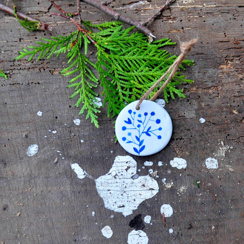 Porcelánová ozdůbka — foto 1