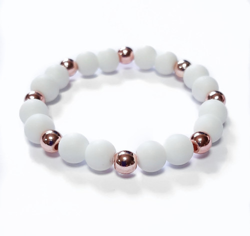 Náramek bílý matný onyx a hematit rose gold jemný