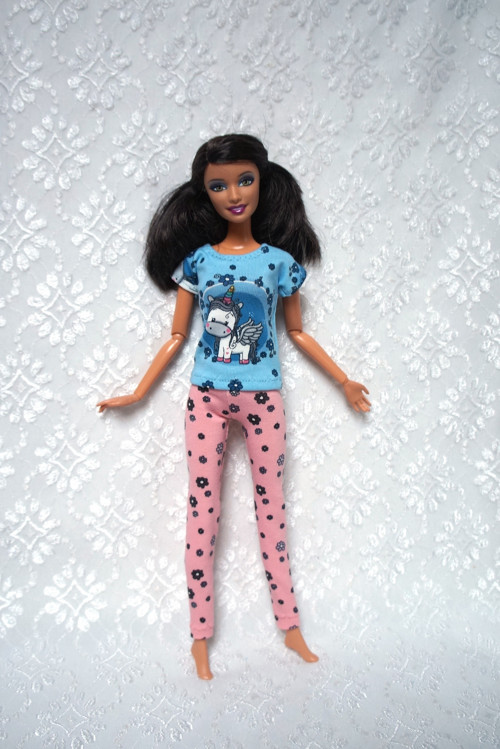 Komplet pro Barbie — foto 1