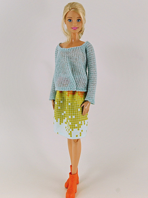 Barbie - Svetr se skladem — foto 1