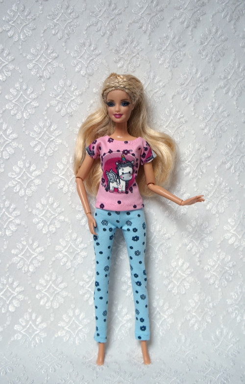 Komplet pro Barbie — foto 1