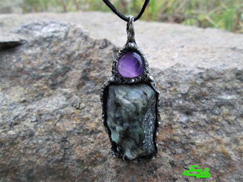 Talisman ,, Obranných kouzel " — foto 1