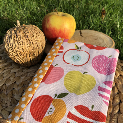 Obal: Apple pie, A6