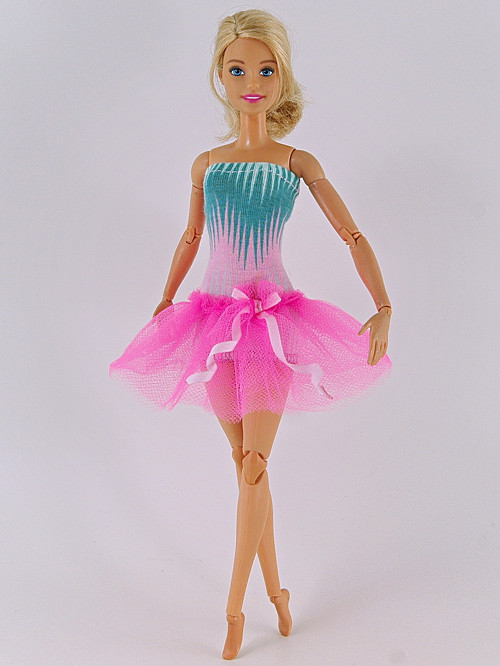 Barbie - Baletní šaty s mašlí — foto 1