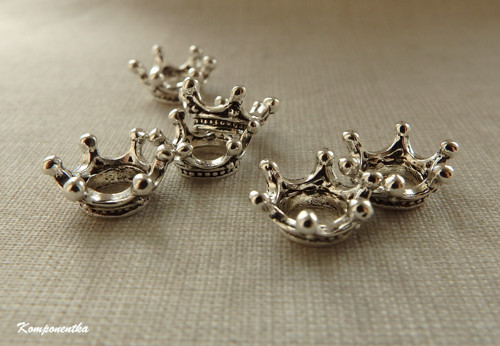 Kovový korálek korunka 6x13mm 2kusy