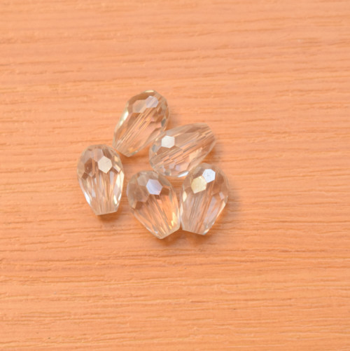 Broušené korálky - kapka - 11x8 mm - 6 ks