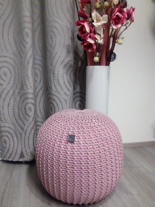 Starorůžový puff — foto 1