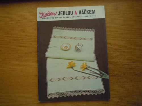 Atelier Květen - jehlou a háčkem 1986