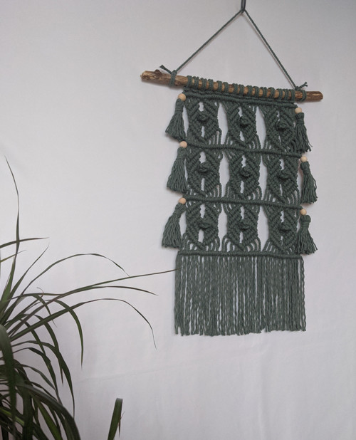 Macramé BOHO v eukalyptovej farbe