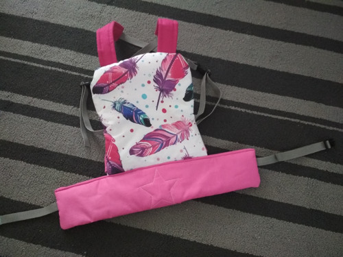 Nosítko pro nejoblíbenější panenku