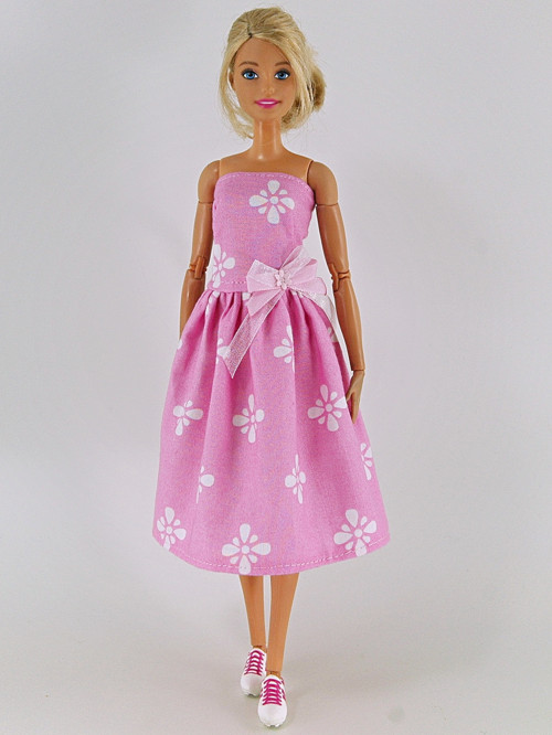 Barbie - šaty v růžové — foto 1