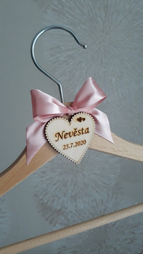 Svatební ramínko RŮŽOVÁ stuha
