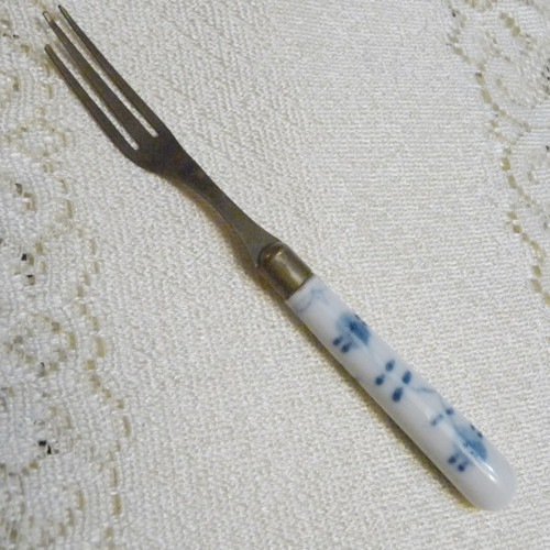 Porcelánová vidlička — foto 1