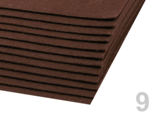 Plsť tl.1,5-2mm (20x30cm) - hnědá (1ks)