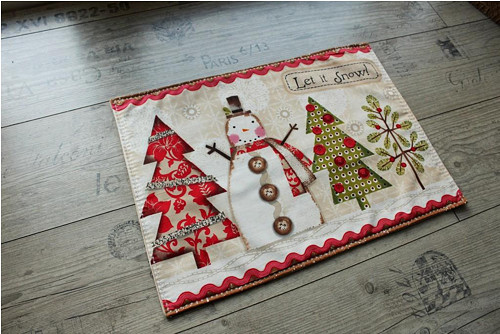 Běhoun Holiday Stitches — foto 1