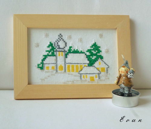 Zimní noc - křížková výšivka