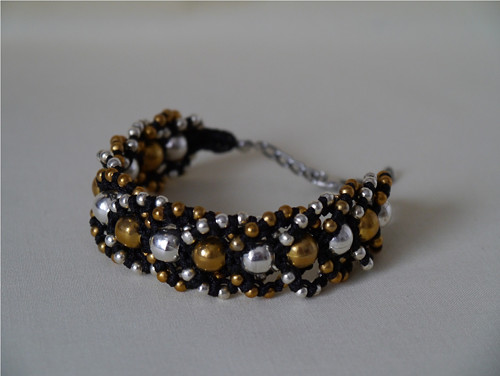 Náramek č.12 oboustranný