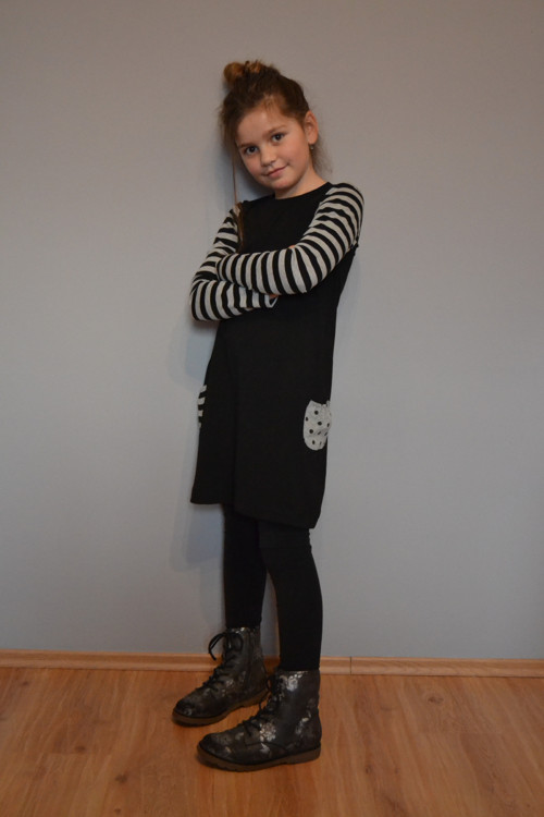 Šaty dívčí s dlouhým rukávem — foto 1