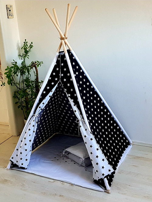 Teepee - Noční obloha