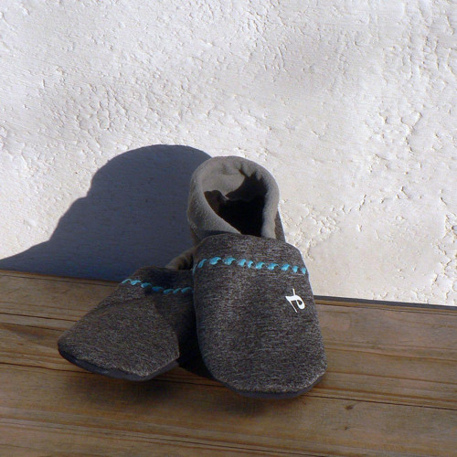 Capáčky šedé 17cm — foto 1