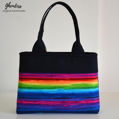 Kabelka La Petite - Rainbow II - NA PŘÁNÍ — foto 1