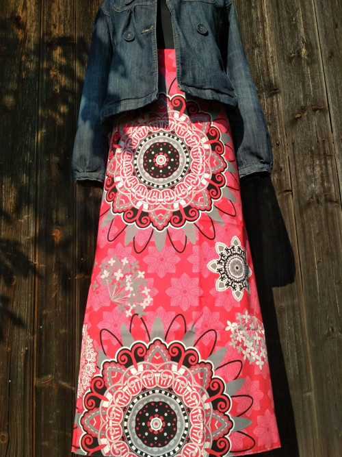 Mandala red_ maxi sukne — foto 1