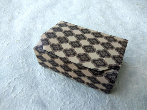 Origami krabička I-L (ornament)