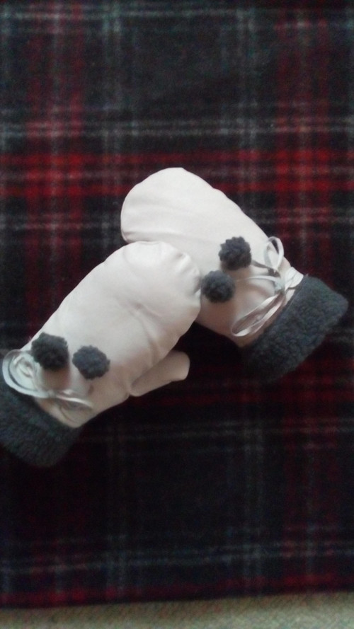 Leather mittens — foto 1