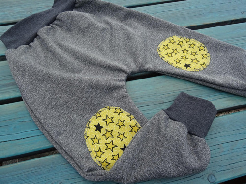 BAGGY SOFTSHELL yellow stars
