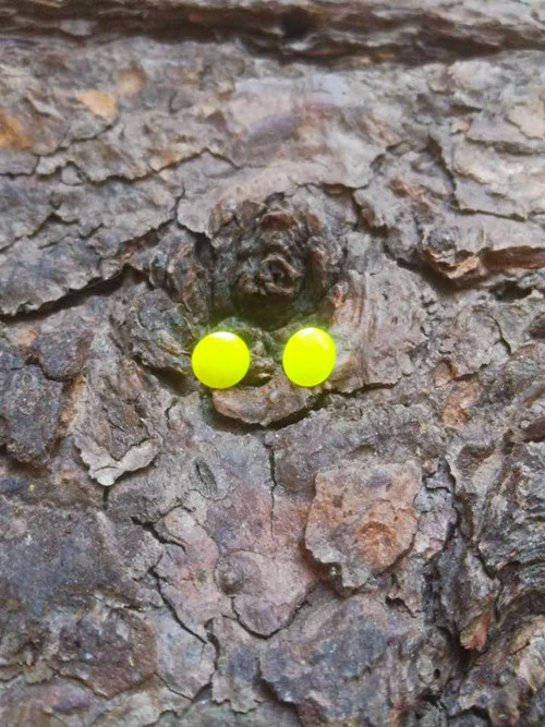 Lentilky Neonověžluté