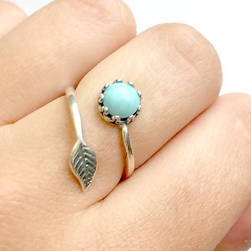 Strieborný prsteň s minerálom (Vintage Larimar)
