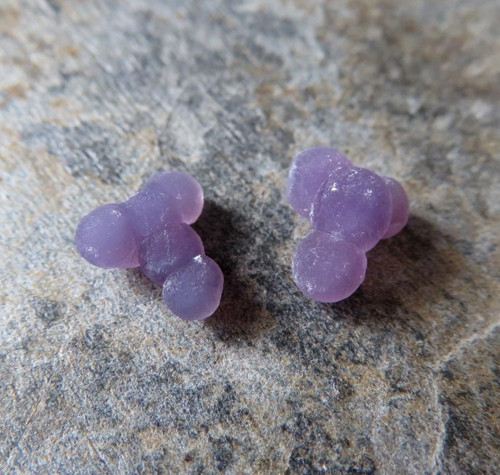 Třpytivý Grape Chalcedon Indonésie, pár č.9 — foto 1