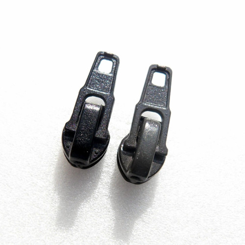 Jezdec pro zip 3 mm černý č.1 - 2 ks