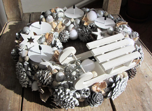 Adventní svícen se sáňkami — foto 1