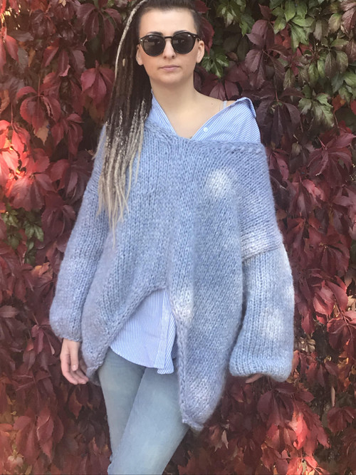 Oversize blue