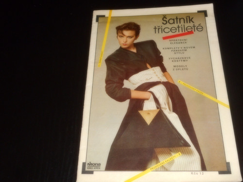 Šatník třicetileté 1990 — foto 1
