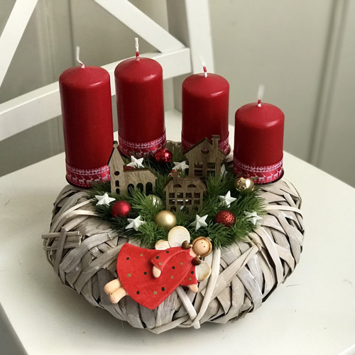 Adventní věnec. — foto 1