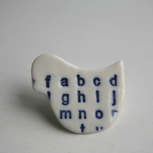 Messinger Blue (porcelánová brož) — foto 1