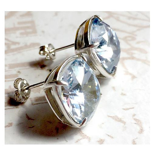 Strieborné náušnice so Swarovski kryštálom